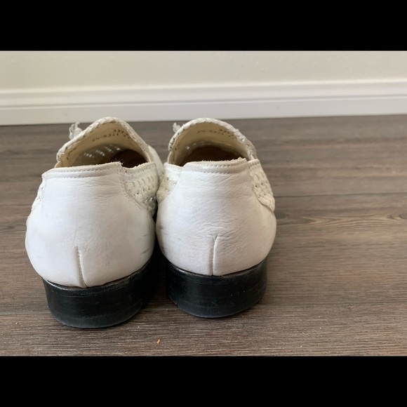 Shoes - Picture 8 of 10